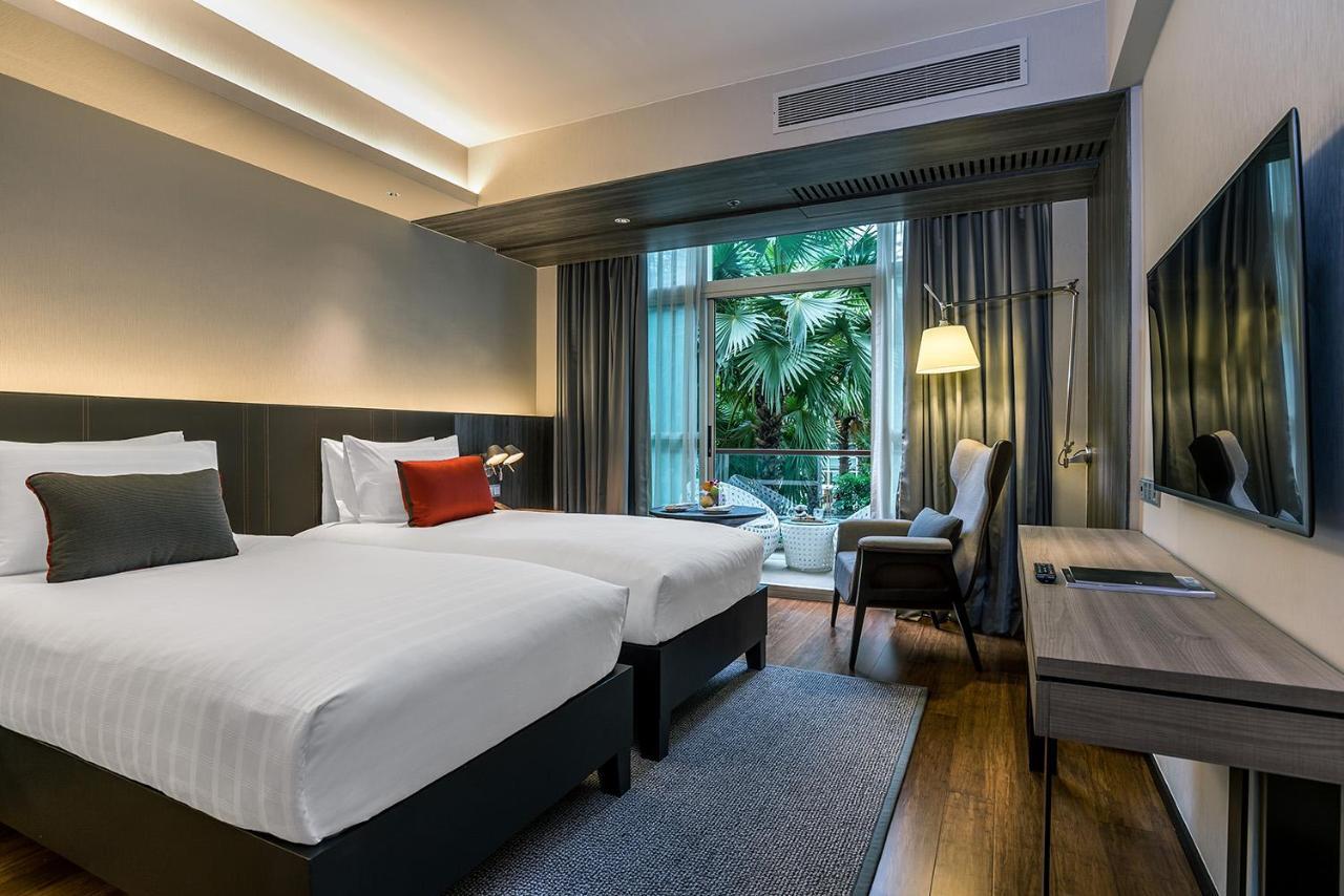 Pullman Bangkok King Power Hotell Eksteriør bilde Deluxe Room