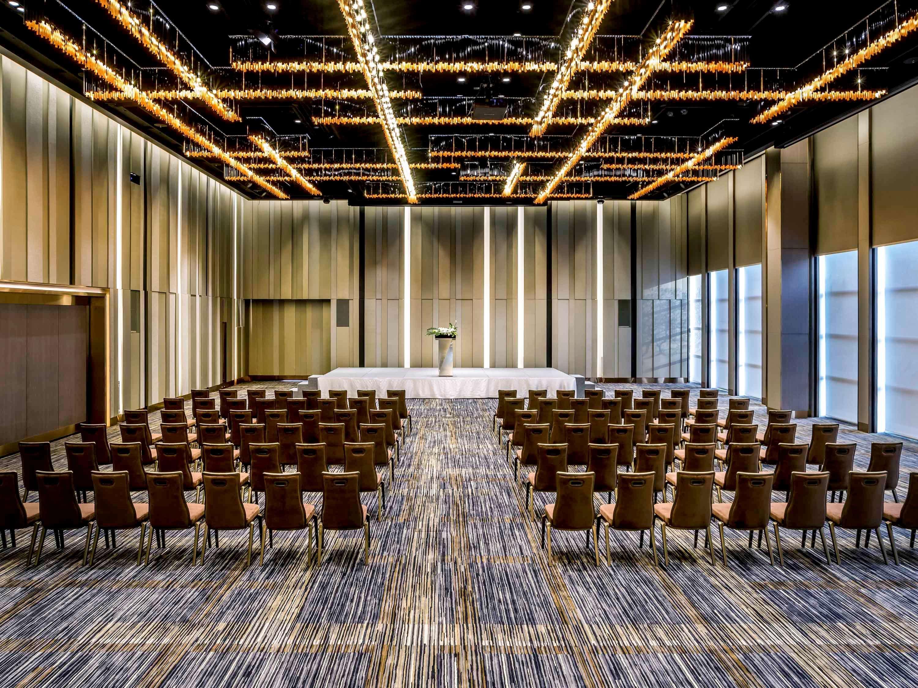 Pullman Bangkok King Power Hotell Eksteriør bilde The Grand Ballroom