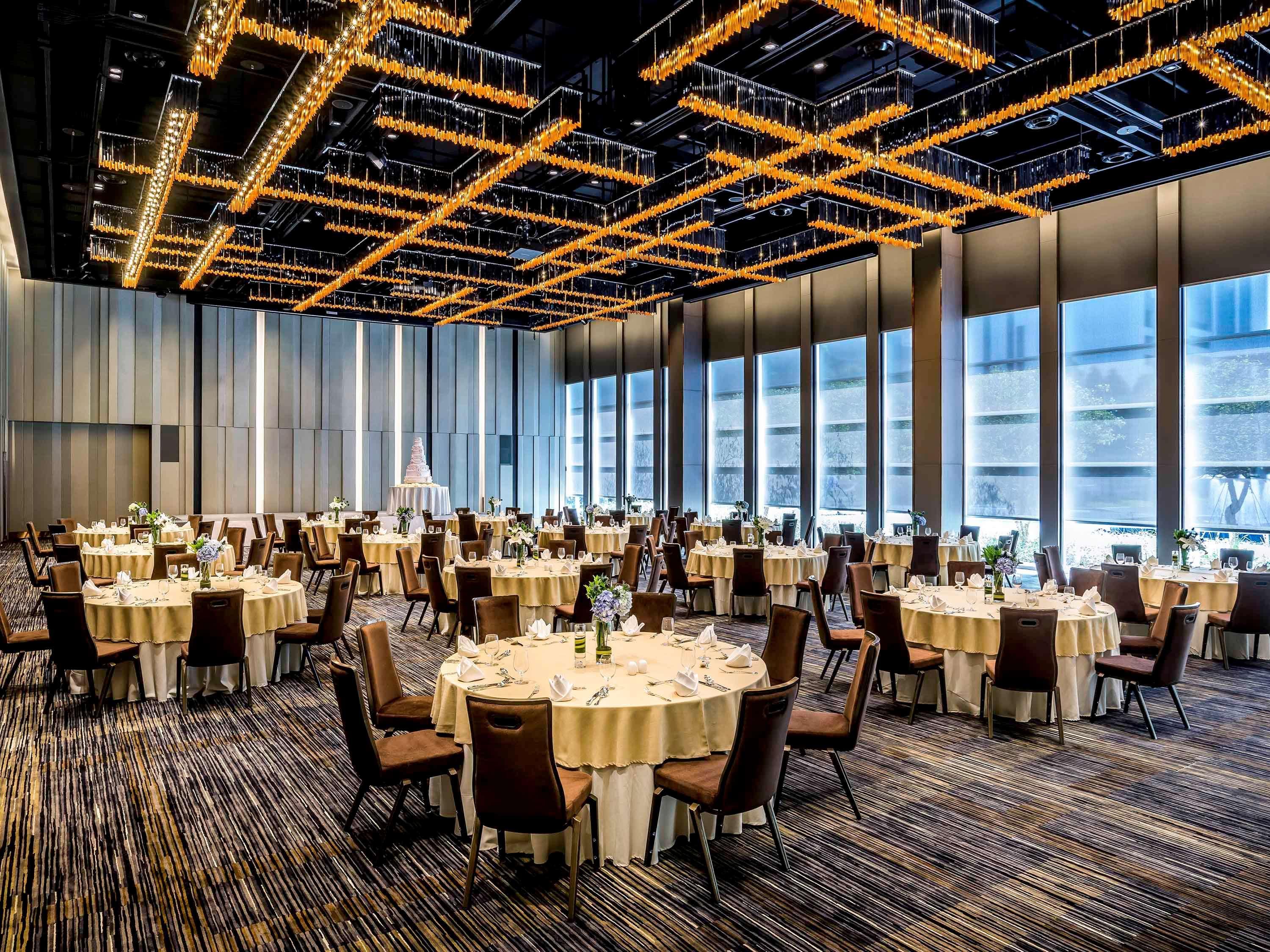 Pullman Bangkok King Power Hotell Eksteriør bilde The Grand Ballroom