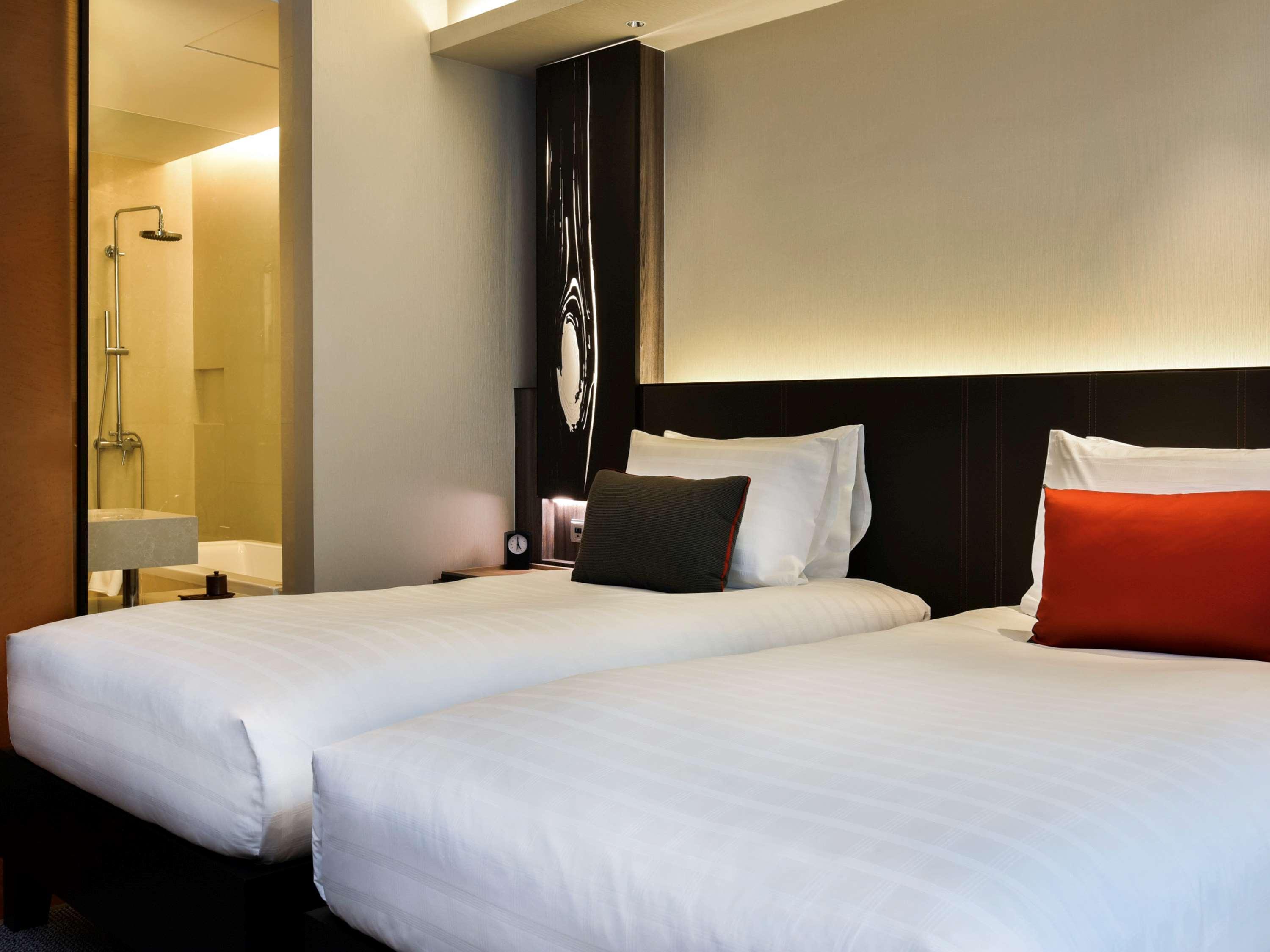 Pullman Bangkok King Power Hotell Eksteriør bilde Deluxe Room