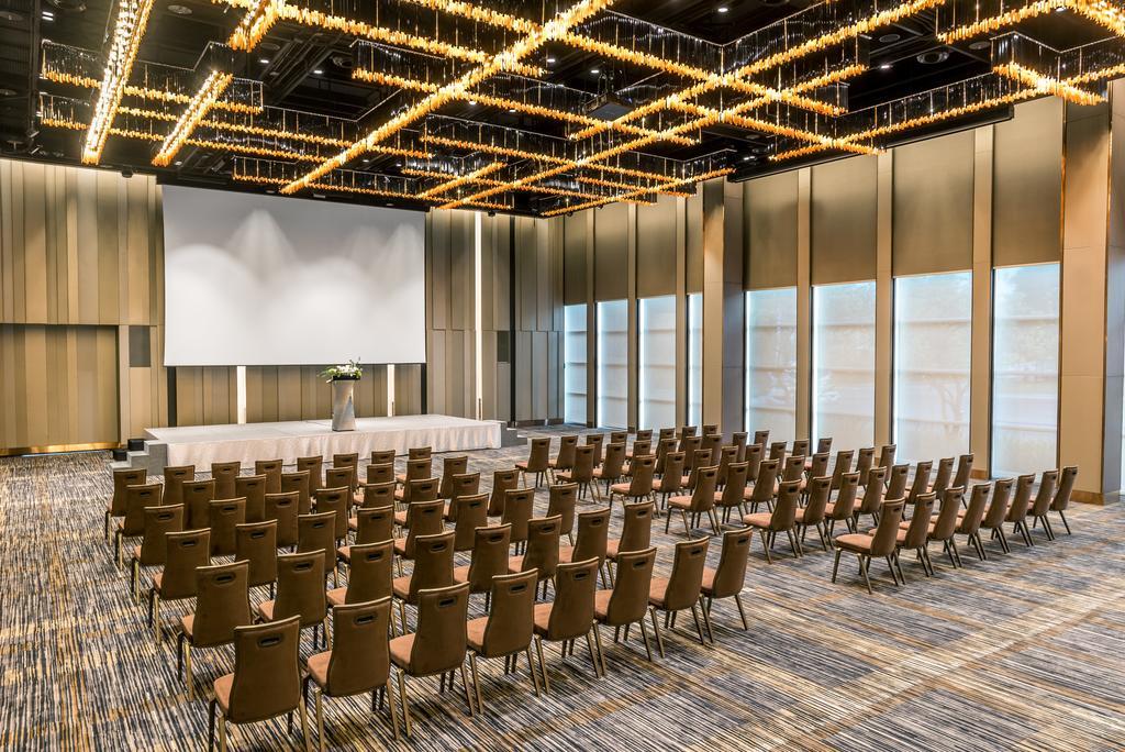 Pullman Bangkok King Power Hotell Eksteriør bilde The Grand Ballroom