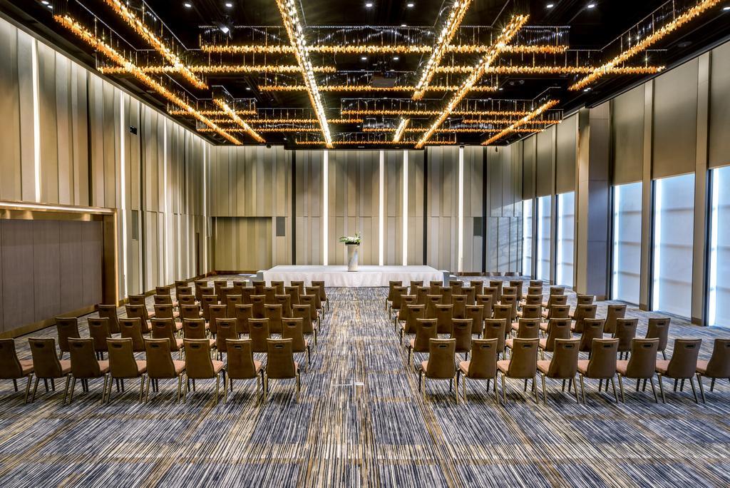 Pullman Bangkok King Power Hotell Eksteriør bilde The Grand Ballroom