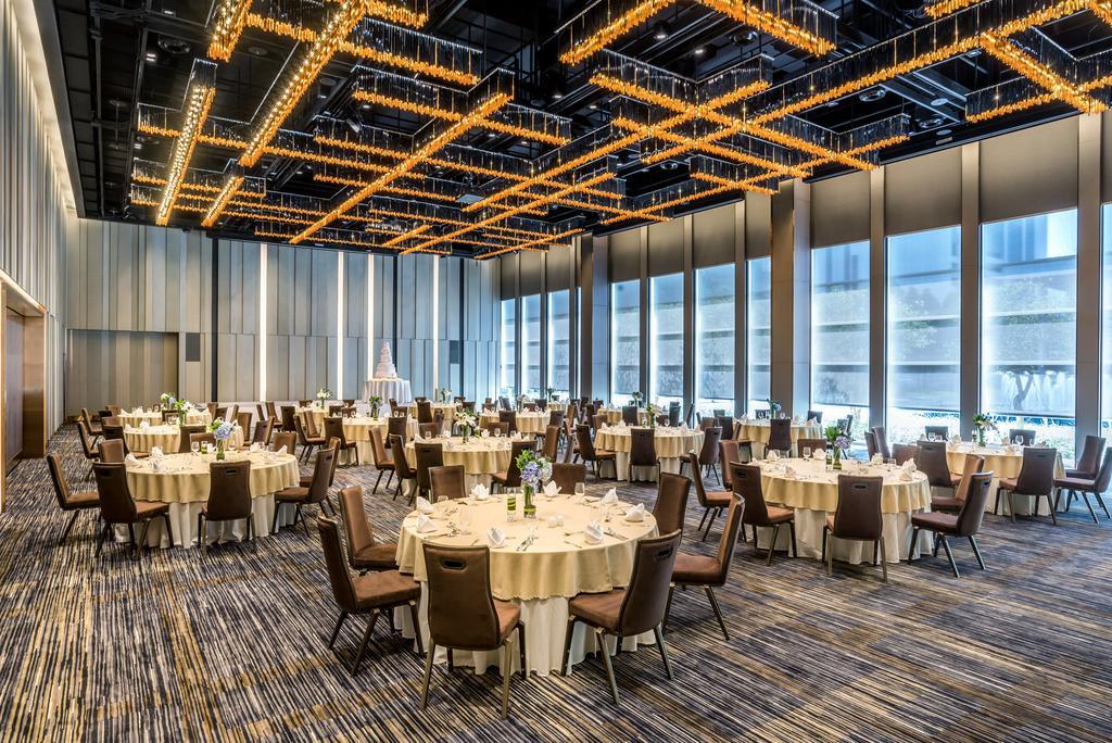 Pullman Bangkok King Power Hotell Eksteriør bilde The Grand Ballroom